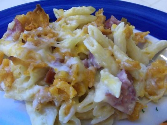 penne au fromage et casserole de saucisses fumées