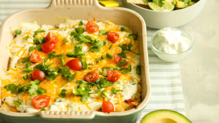 enchiladas au poulet avec sauce à la crème de chili ancho