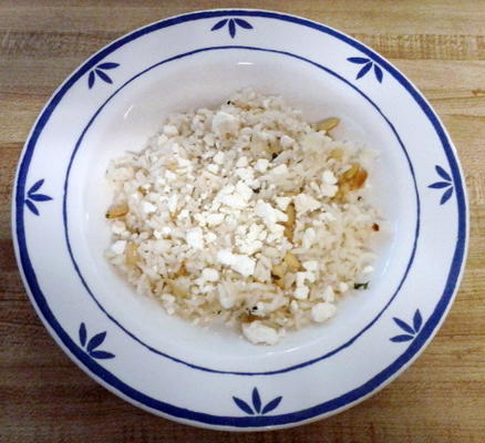 riz grec au citron et à l'aneth avec feta (cuiseur à riz)