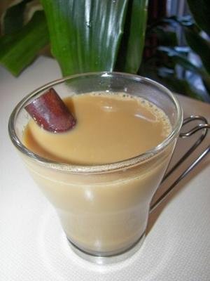 cafandeacute; de olla (café épicé mexicain)