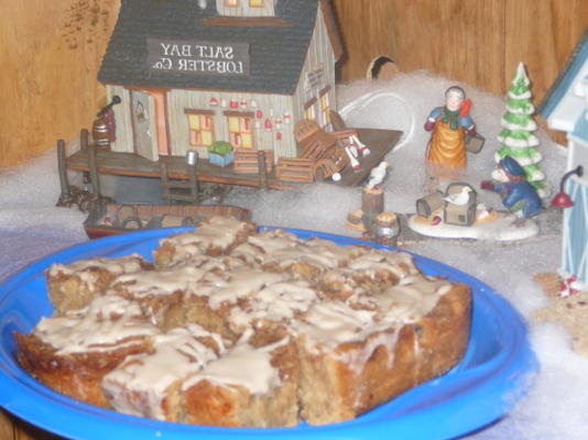 gâteau râpé aux pommes et à la cannelle