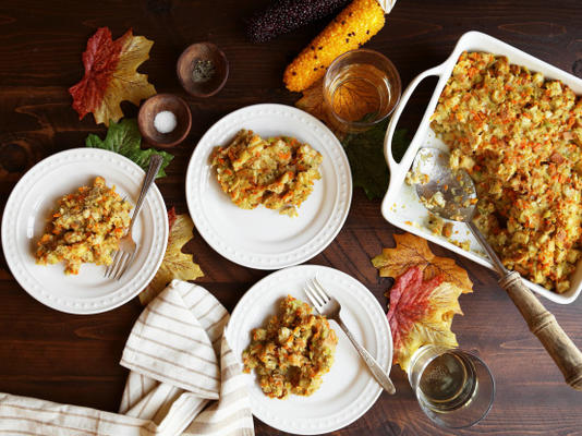 bourrage de thanksgiving de grand-mère