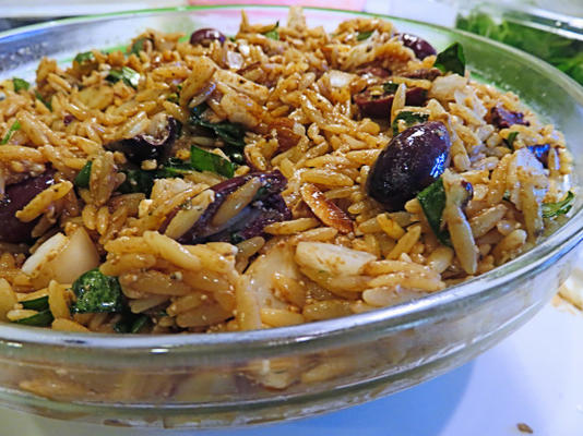 salade d'orzo et d'épinards