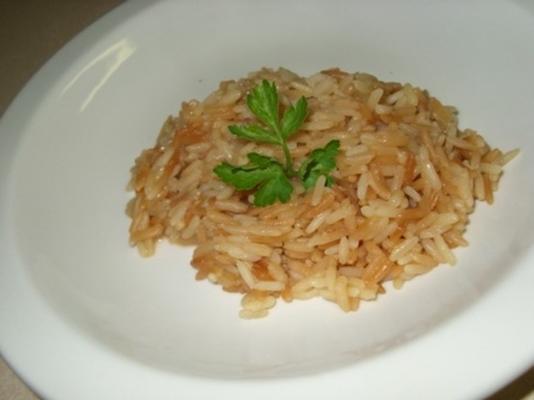 riz cuit à la vapeur épicé au cumin et jus de citron vert