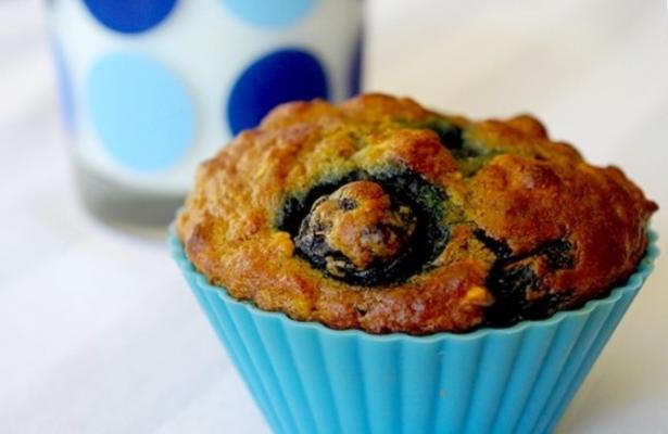 muffins à l'avoine aux bleuets et aux noix