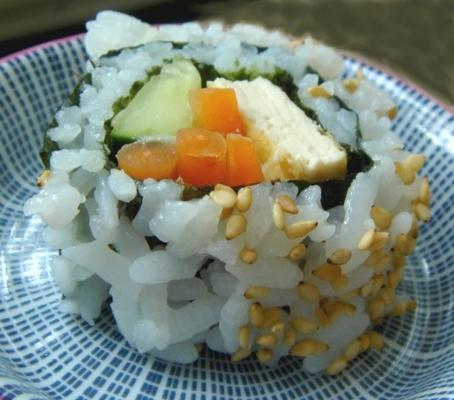 tofu maki (sushi végétarien)