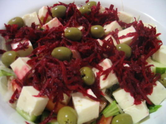 salade paysanne de chypre (choriatiki)