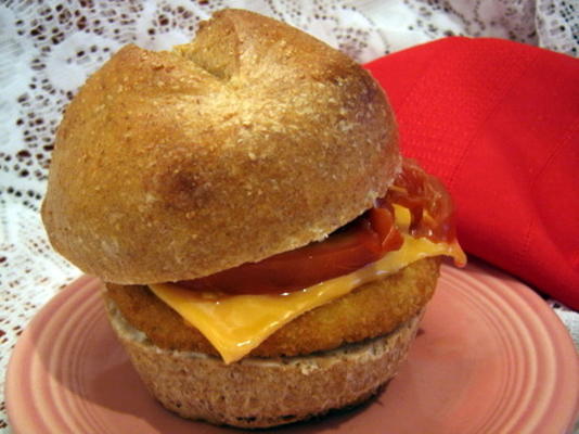 Petits pains à sandwich au blé entier pour hamburgers, hot dogs et plus
