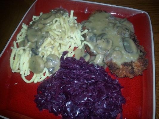 jaeger schnitzel (sauce spaetzle)