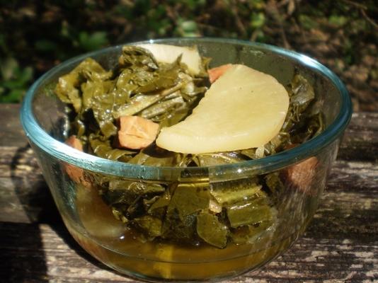 verts mélangés avec navets et tasso
