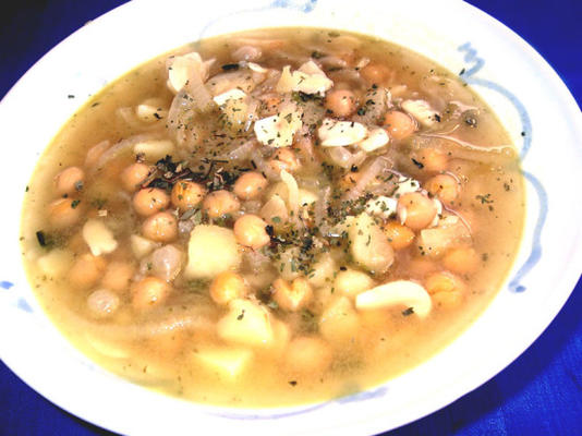 soupe hominy aux pommes de terre