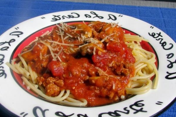 sauce spaghetti aux champignons et au boeuf