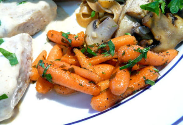 petites carottes à l'estragon