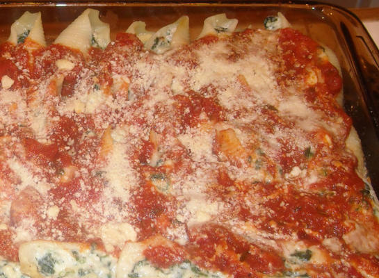 épinards, ricotta et tofu (facultatif) coquilles farcies (oamc)