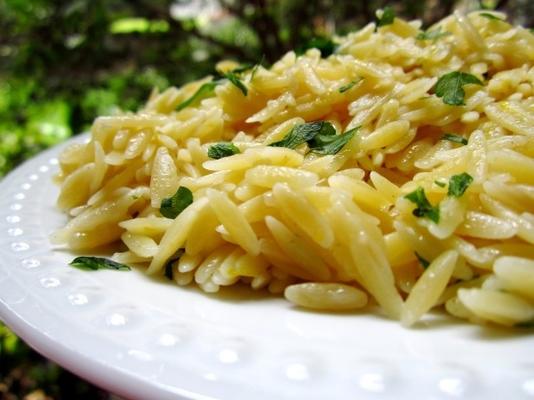 orzo au citron et au persil