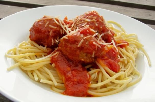 spaghettis aux petites boulettes