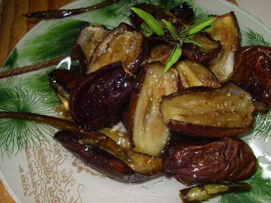 aubergines grillées au chili