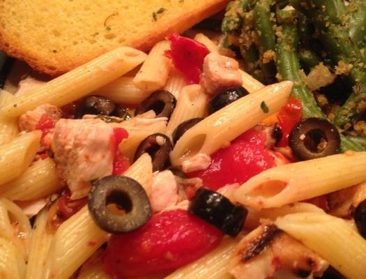 penne au poulet grillé et tomates rôties