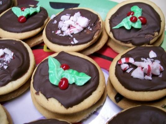 biscuits sandwichs à la menthe poivrée et au chocolat de giada