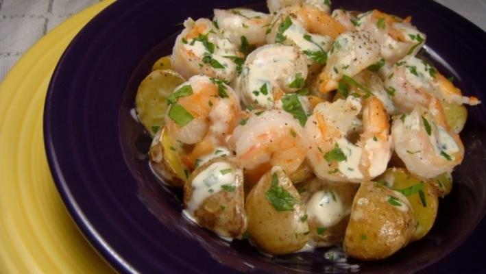 salade de pommes de terre rôties et crevettes