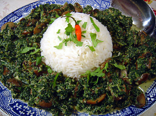 saag khumb (épinards et champignons)