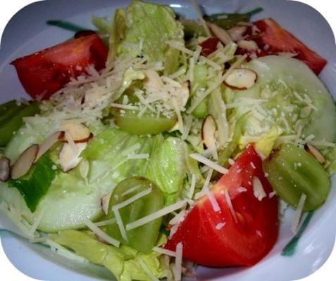 salade simplement élégante avec vinaigrette balsamique à la framboise