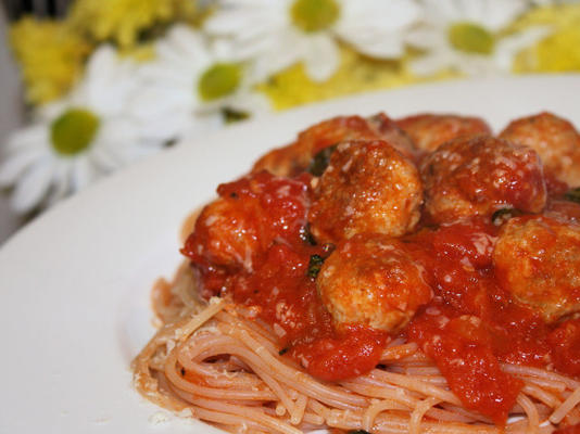 spaghetti aux boulettes de poulet