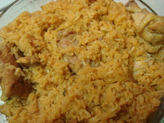 locrio de pollo dominicain (riz et poulet)