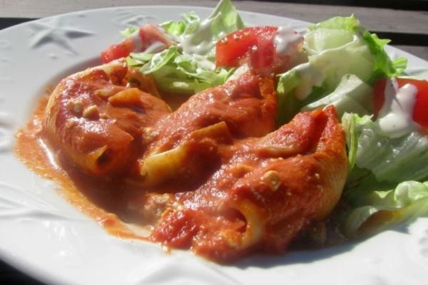 coquilles farcies au prosciutto et petits pois