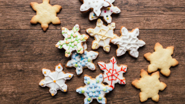 flocons de neige pétillants magiques: biscuits au beurre de Noël