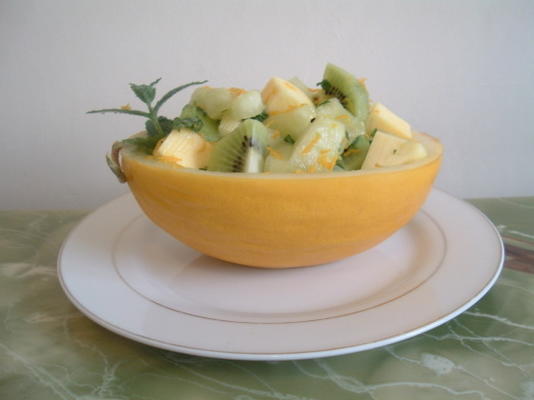 salade de fruits avec vinaigrette agrumes-menthe
