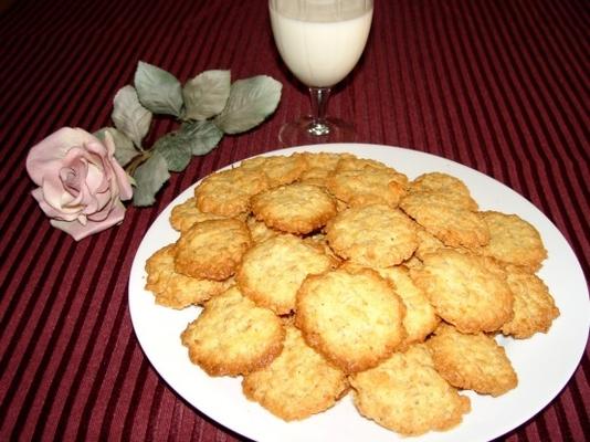 biscuits de dentelle de noix de coco / d'avoine