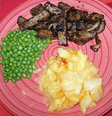 bistec encebollado (steak et oignons)