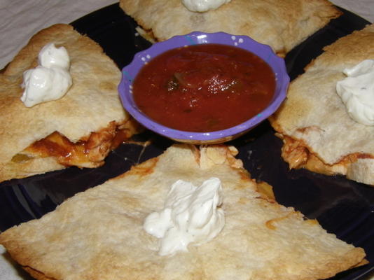 quesadillas au poulet et au cheddar