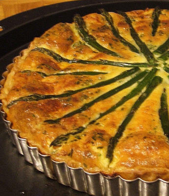 quiche au saumon fumé et aux asperges