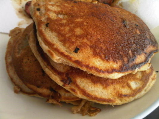 crêpes de blé entier aux pacanes et à la banane