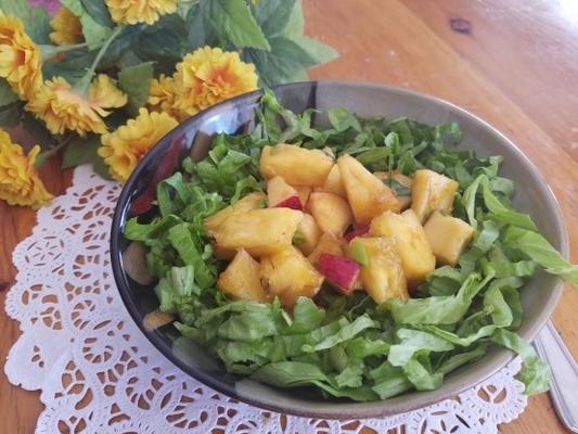 salade d'ananas thaïlandaise