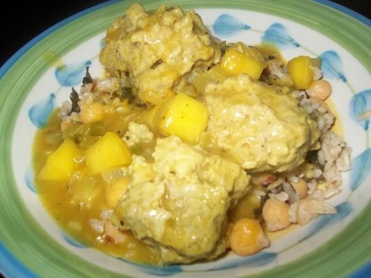 boulettes de viande danoises à la sauce curry (boller i karry)