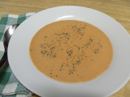 Soupe crémeuse aux tomates de 8 minutes