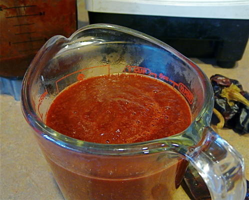 éclos de sauce chili rouge