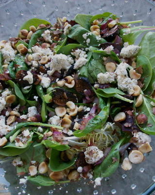 salade tiède d'épinards et de figues séchées