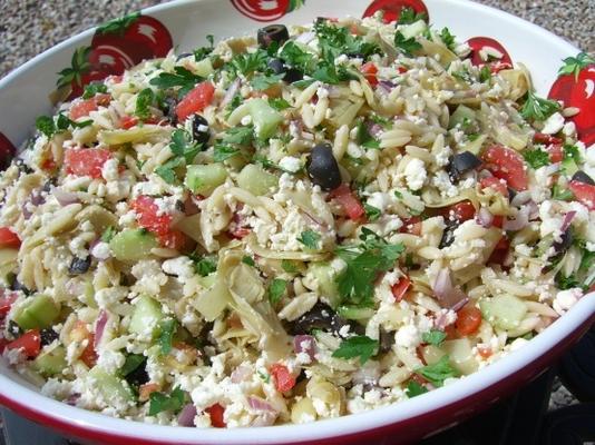 salade grecque d'artichauts à l'orzo