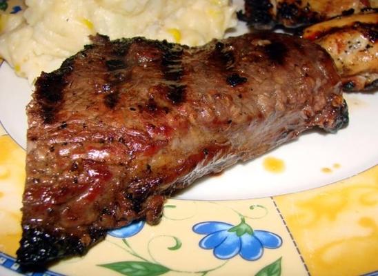 boeuf grillé mariné au merlot