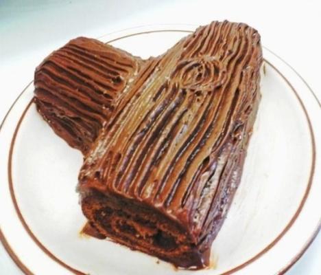 souche sur un gâteau au chocolat