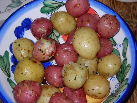 mini pommes de terre à l'ail