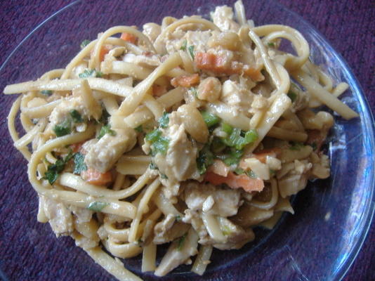 salade de pâtes thai