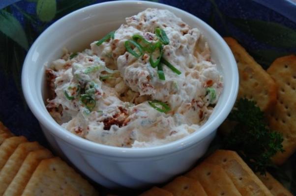 trempette à l'ail et aux tomates séchées au soleil