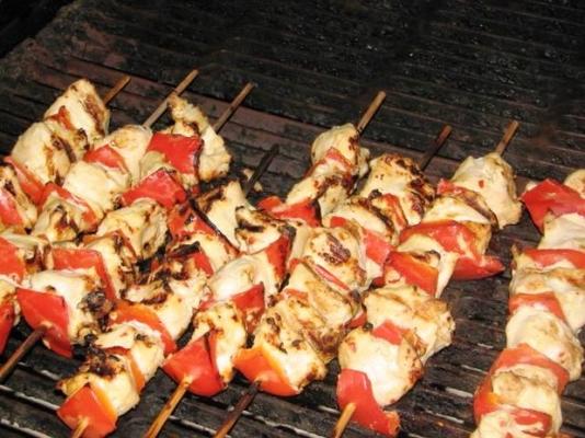 brochettes de poulet à la moutarde et de poivron