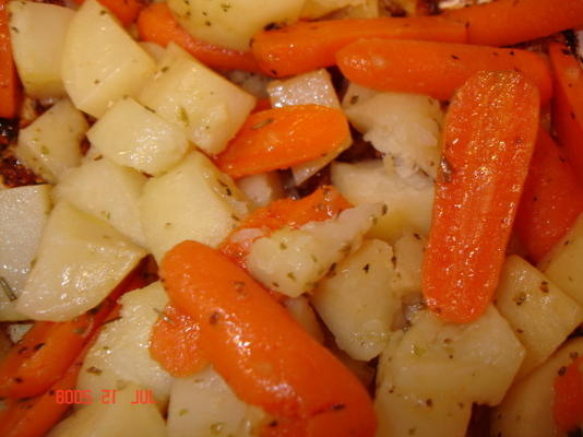 pommes de terre et carottes grillées au parmesan