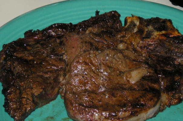 steak noir et bleu, style asiatique